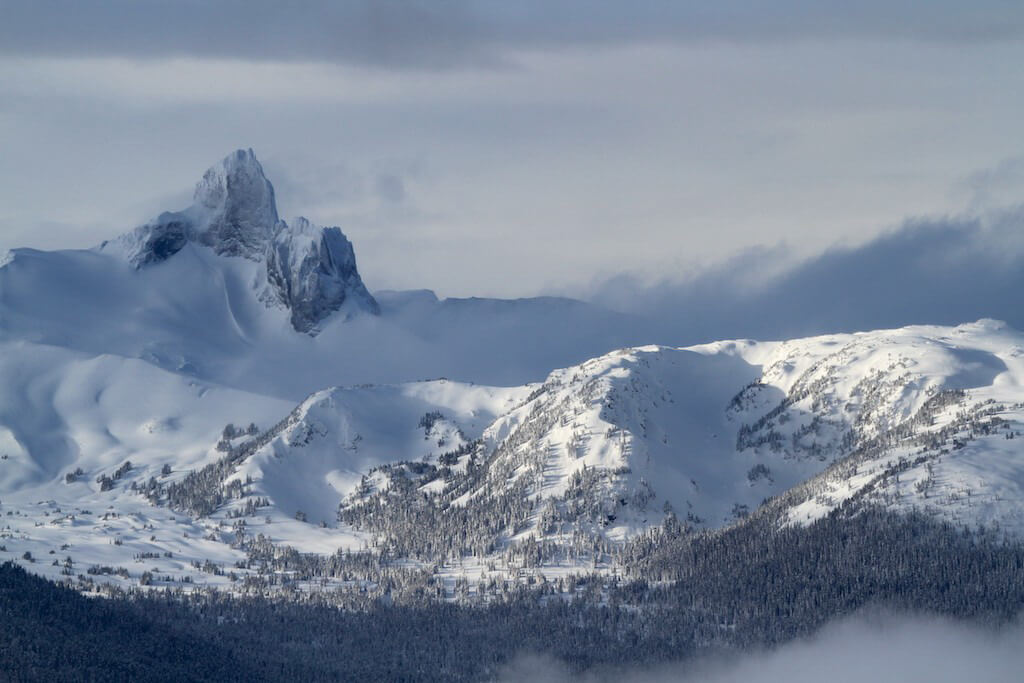Association of Canadian Mountain Guides - hero